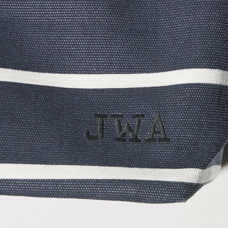 ユニクロ公式　ロールトップバックパック（NAVY）