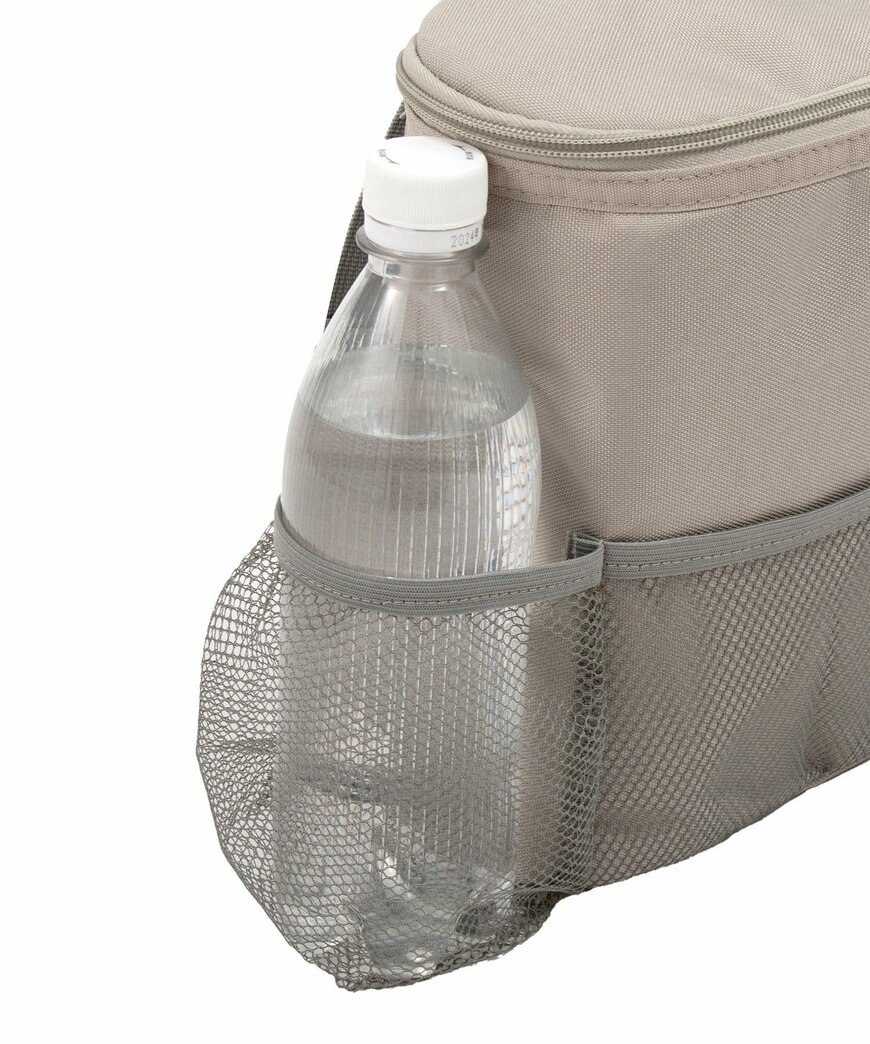 出所：3COINS公式　CAR保冷保温シートバックポケット