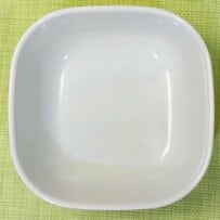 〈豚のしょうが焼き〉詰め方が斬新！5種類のおかずで彩る【男子高校生弁当】が話題