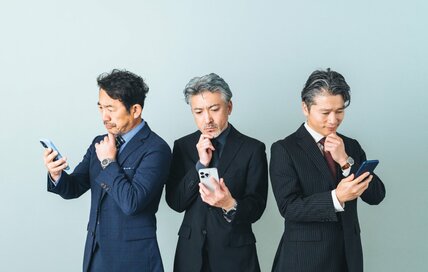 【就職氷河期世代向け】国家公務員の中途採用は難関？！前回の合格者数は何人くらい？2026年度に採用を再開