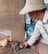 「子猫にふさわしいハッピーエンド」市場に取り残された生後6週の子猫、緊急手術を経て新しい家族の腕の中へ