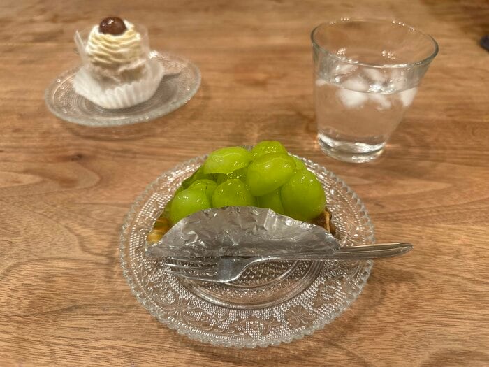 ケーキ用のプレートとしてぴったりのサイズ感