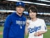 「日本が誇らしい！」ドジャース戦の始球式に”神木隆之介”、ゴジラナイトで現地盛況…なぜそこにスネル？3ショットの理由を解説