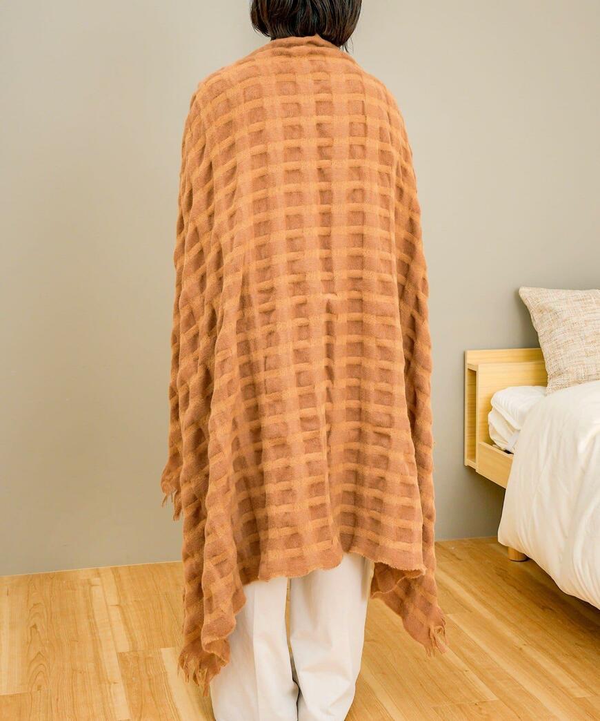 出所：パルグループ公式ファッション通販サイト 3COINS 大判ブランケット：100×140cm