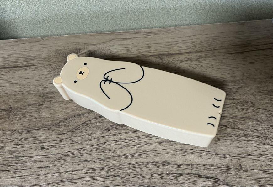 ダイソー、弁当箱(ダイカット、二段式)410mL