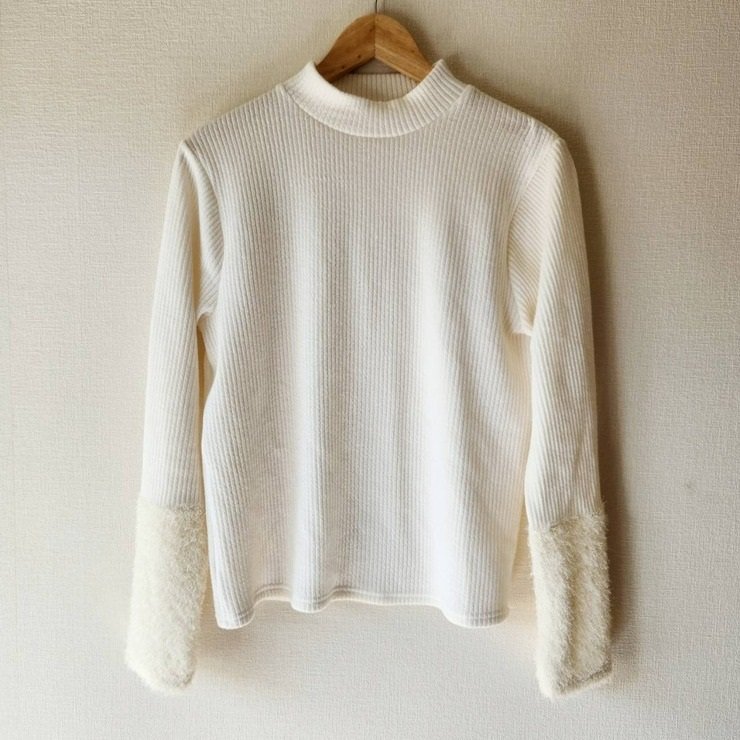 レディース 袖フェザー切り替えプルオーバー(takeshitahanako)