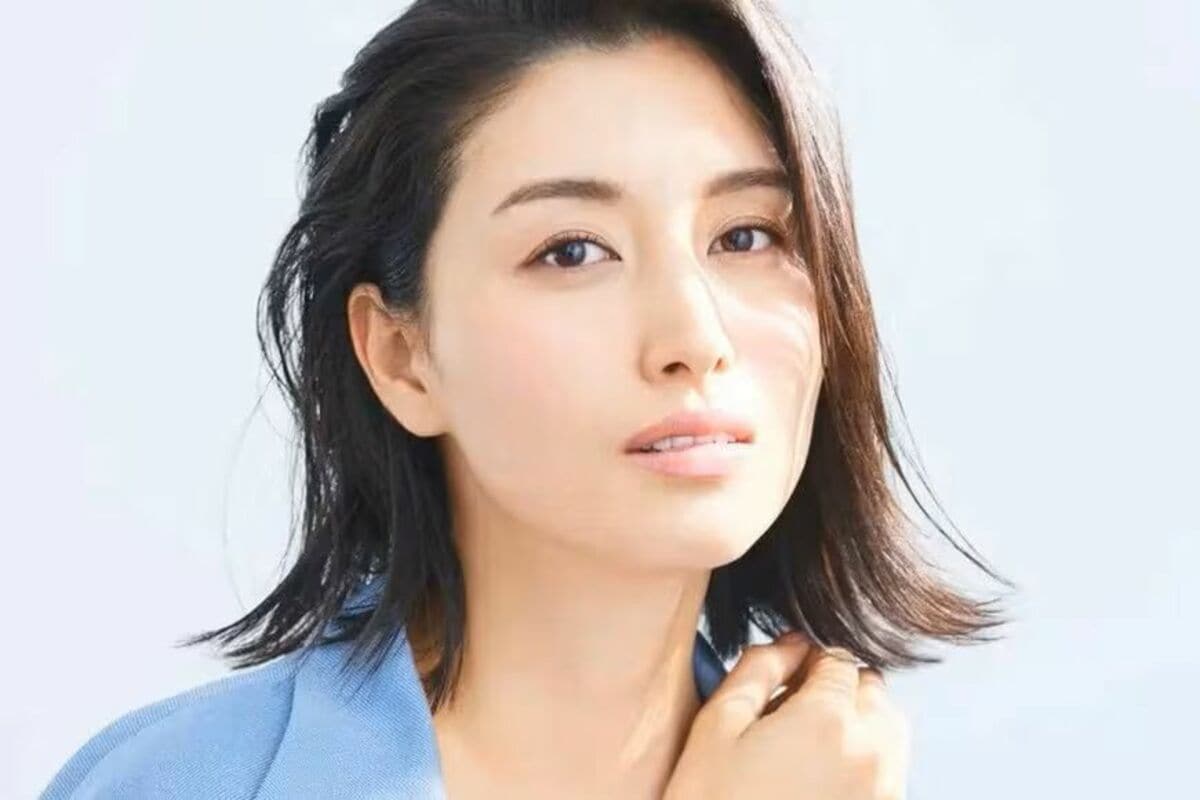 橋本マナミが家族と高尾山登山を満喫