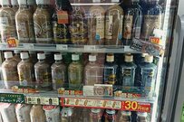コーヒー市場の新たな激戦、「缶からペットボトルへ」の流れが加速