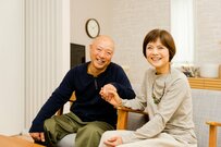 【還暦】もうすぐ老後「60歳代の貯蓄額」平均と中央値はいくら？国民年金と厚生年金の平均受給額も要チェック