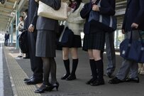 痴漢対策に「安全ピンで自衛」は是か非か？