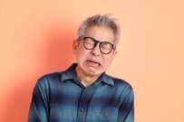 【後期高齢者】貯蓄額の平均はいくら？保険料の目安も「年金収入195万円」の例で都道府県別に比較