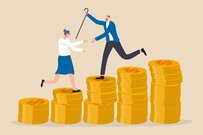 この春、年金額引き上げへ【厚生年金と国民年金】今のシニアの受給額を見る