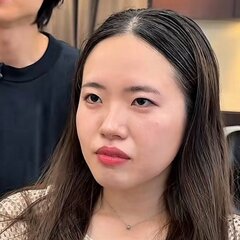 「めっちゃうねってる」と悩む女性がくびれボブで大人ボブにチェンジ！髪のうねりが気になる女性がグッと素敵に