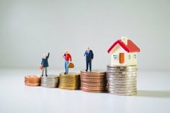【日銀が政策金利1.0%へ】住宅ローン「変動型→固定型」へ借り換えるメリット・デメリットをFPが解説