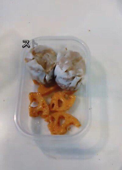 メインおかずは焼売です