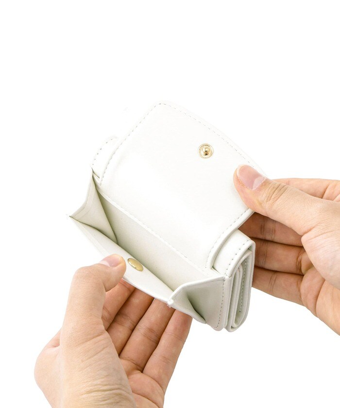 キラキラ三つ折りウォレット