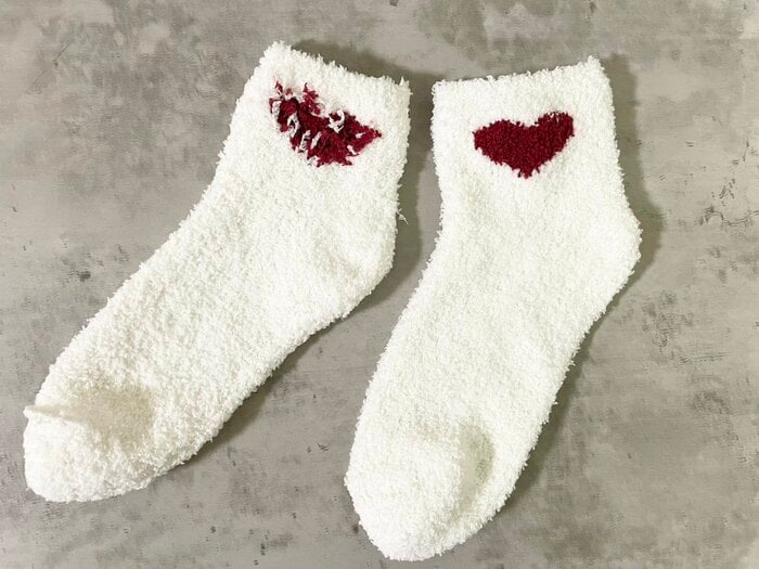 ソックスを裏返してみました(写真左側)