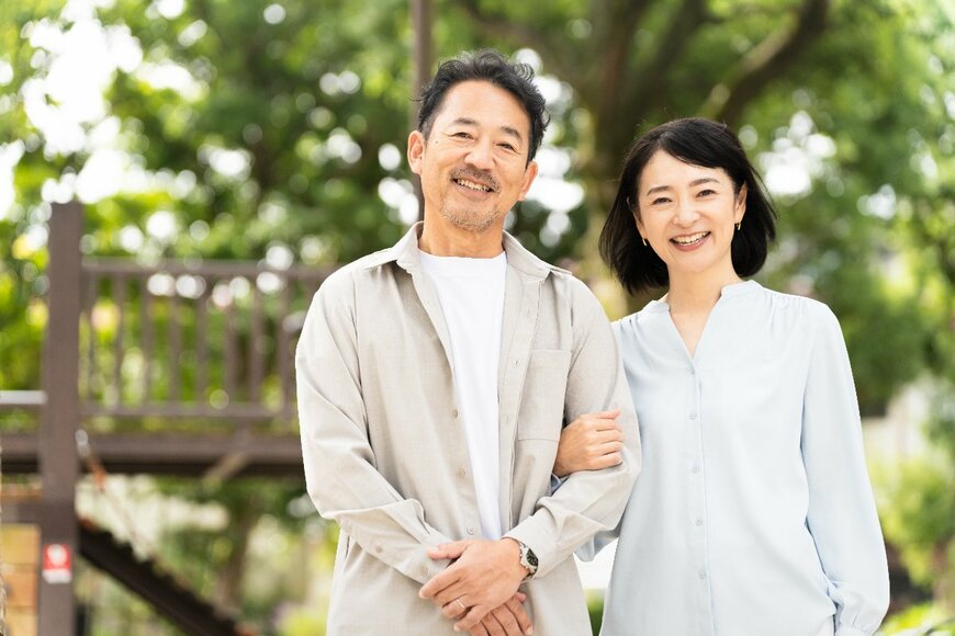 シニア夫婦世帯「毎月3万4058円」の赤字になるのが「平均的な暮らし」らしい…「生活費の内訳」はどうなってる？老齢年金「厚生年金・国民年金」の平均受給額も解説