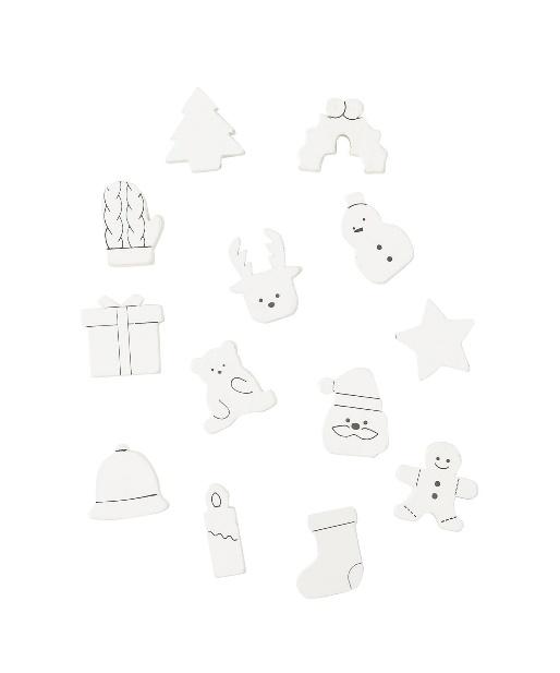 出所：パルグループ公式ファッション通販サイト 3COINS 【Natural Christmas】組み立てツリー：Sサイズ