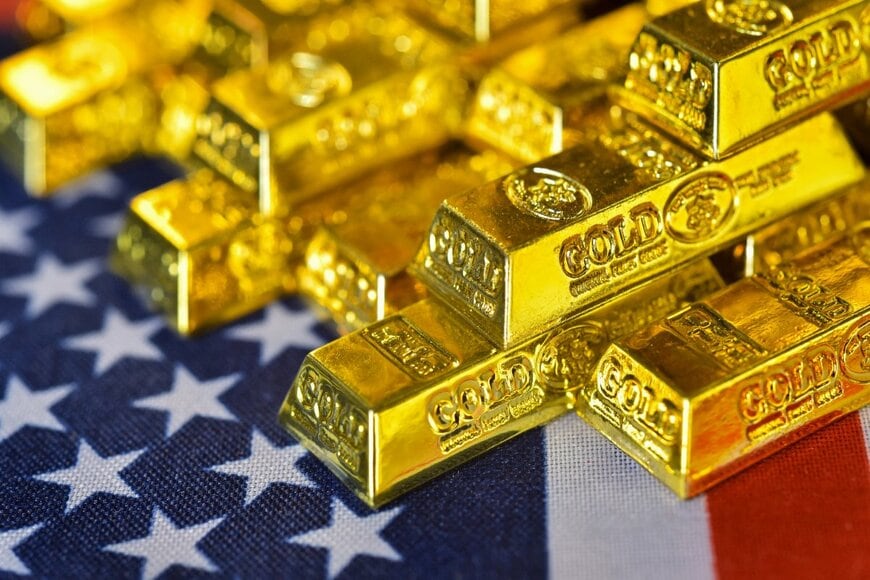 金価格1トロイオンス＝5000ドルを突破【金投資】投資信託ならNISAを使って積立投資も可能！投資のタイミングを探らず”自動積立”