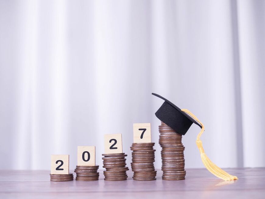 【私大学費】早慶・MARCH・関関同立の法学部、初年度は11大学中9校が私立文系の平均超え