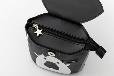 HMV&BOOKS公式 からあげクン そのままポーチ