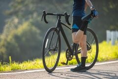 「自転車仲間」とラーメンを食べに行って判明 全員が愛用していた「完全一致の財布」に反響