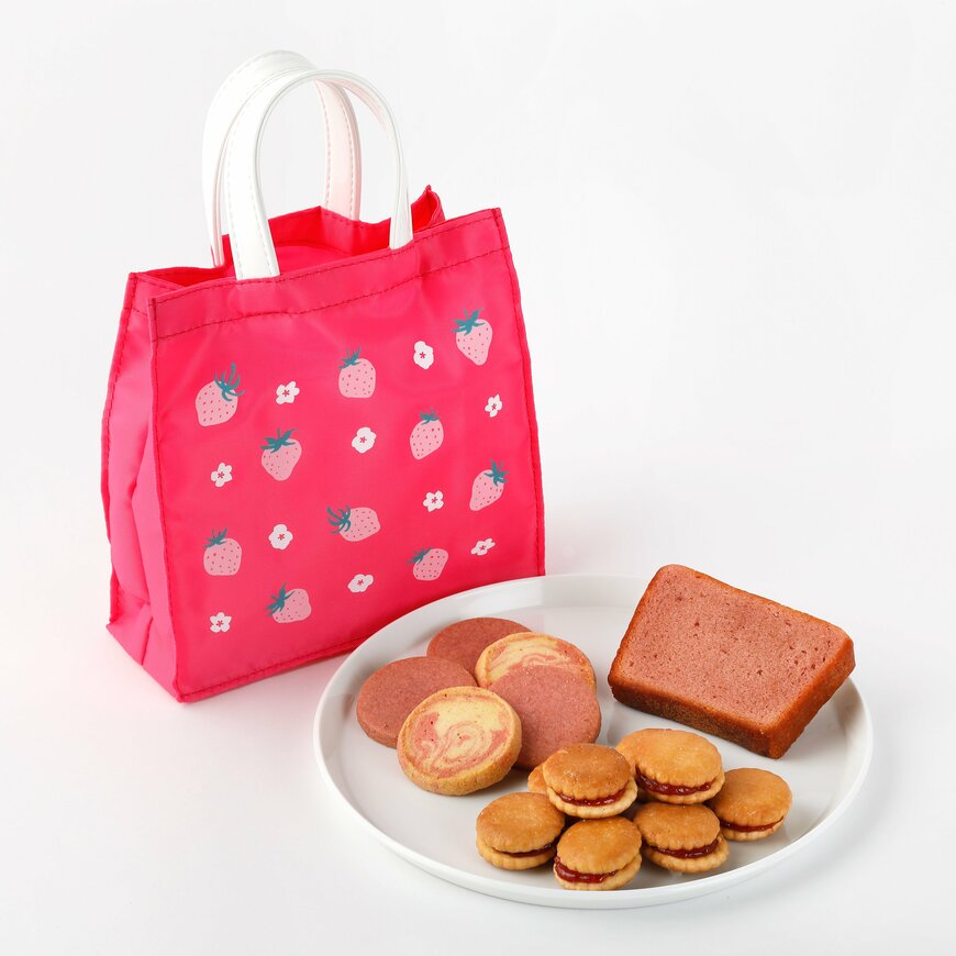 出所：紀ノ国屋公式　紀ノ国屋　いちごスイーツバッグ（ローズピンク）