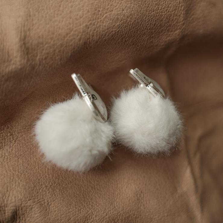 出所：しまむら公式オンラインストア レディース　ピアス（Coony） ホワイト 211