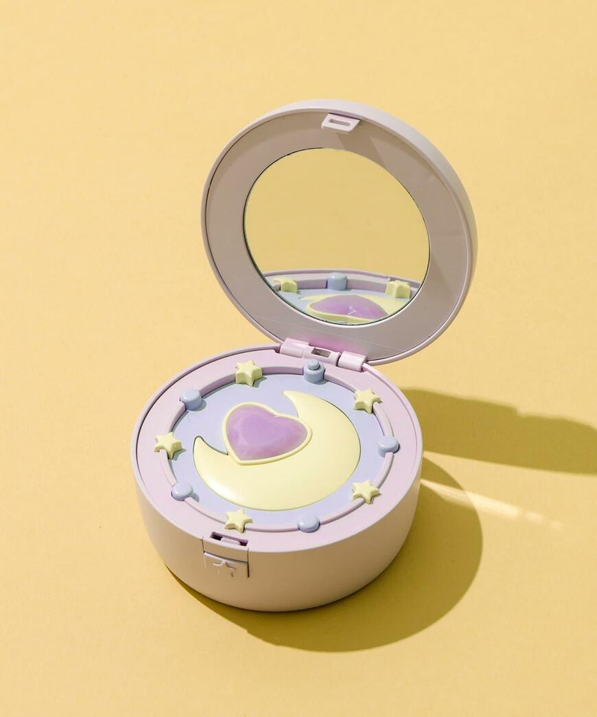 3COINS、《光る!音が鳴る!》変身コンパクト画像