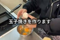 寝落ちした朝でも手作りする「シングルファザー」　高校生の息子に作る「汁だく生姜焼き弁当」がたまらない