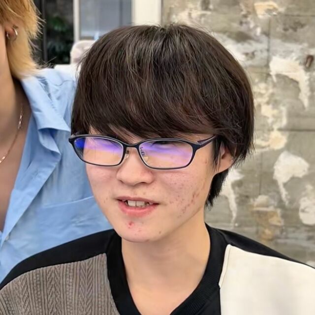 【大変身】前髪の長さに悩む男性が似合わせカットで大胆イメチェン！「とても素敵」と話題