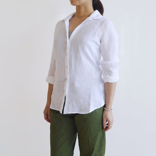 ARISS / 120%lino - リネンシャツブラウス ¥21,600（税込）
