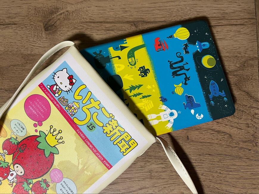 筆者撮影(フェリシモ、サンリオキャラクターコラボ いちご新聞スマホポシェット)