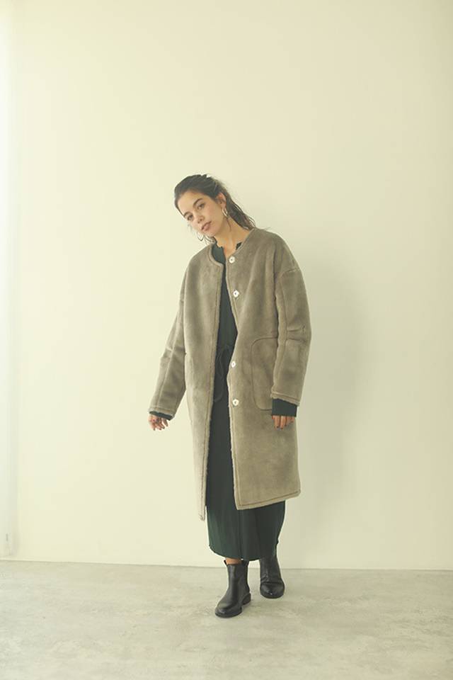 CAVEZA ROSSO - エコムートンコート ¥25,300（税込）