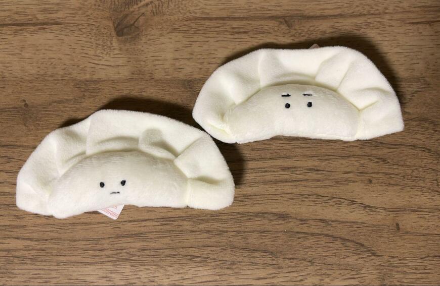 筆者撮影（セリア、餃子ぬいぐるみキーチェーン）