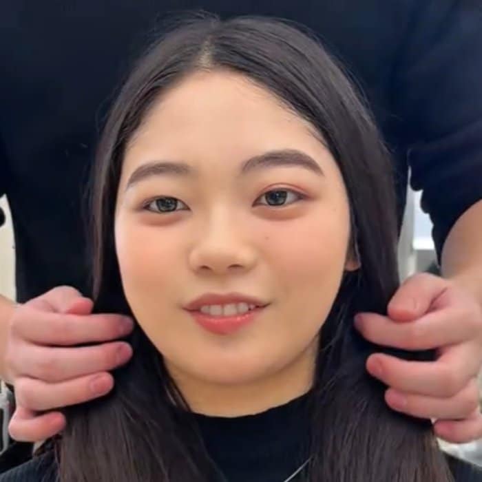 「母親用のウィッグを作るため髪をあげたい」女性が50cmバッサリカットで大胆イメチェン！アフター「めっちゃすごい」と満面の笑顔