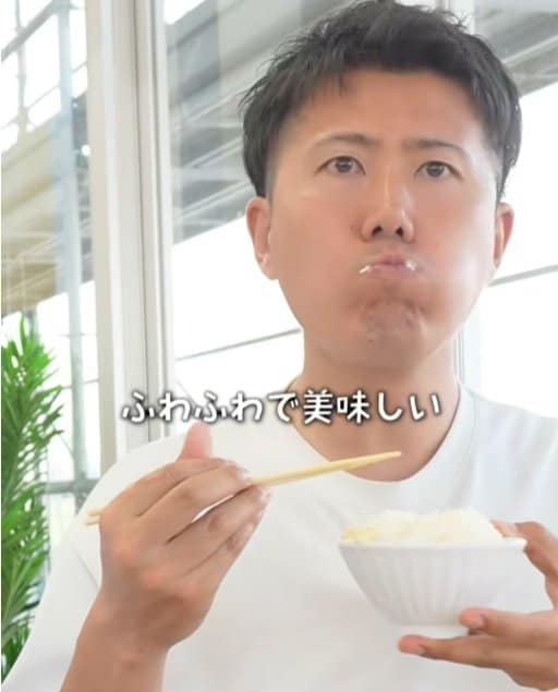 ふわっふわの食感が特徴の「ナマズ定食」