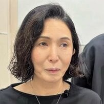 白髪に悩む女性が白髪ぼかしハイライトでスタイルチェンジ！「いい感じです」と納得の仕上がり