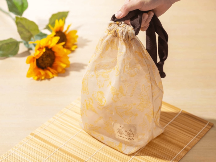 「メッシュきんちゃく」は軽い素材感で毎日の小物入れに重宝しそう