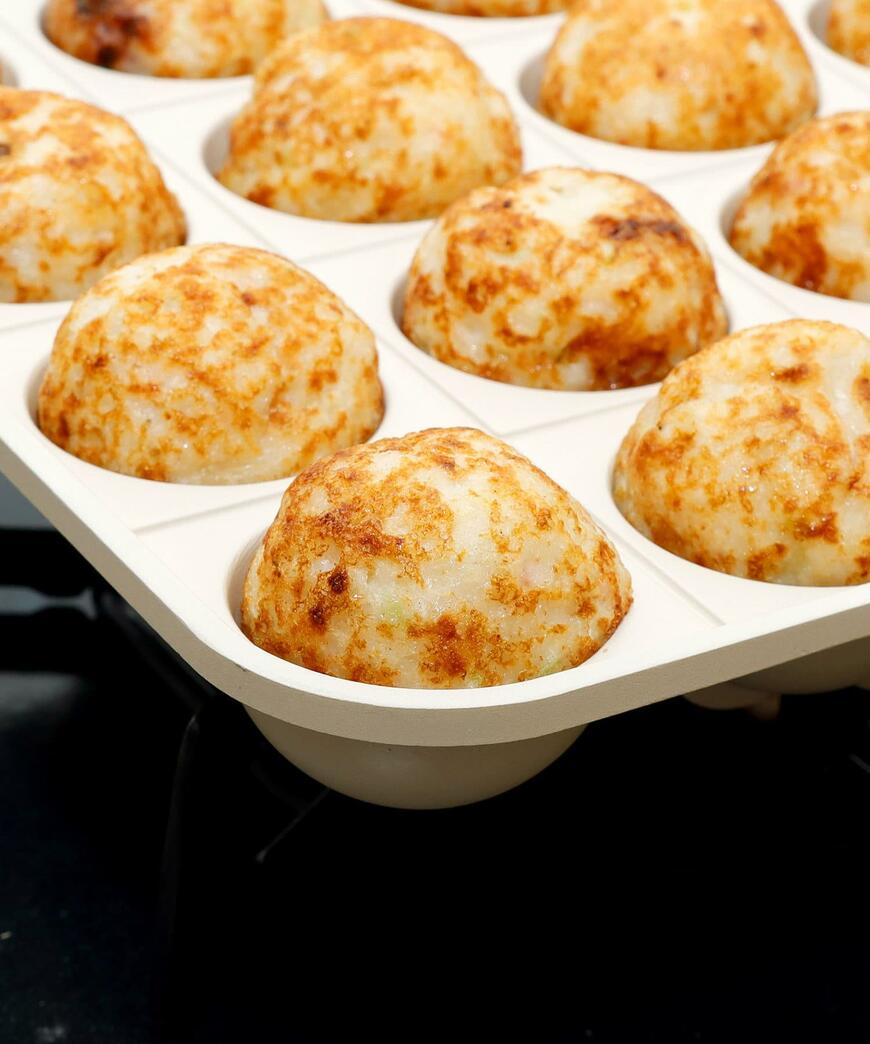 出所：パルグループ公式ファッション通販サイト 3COINS たこ焼きパン／KITINTO