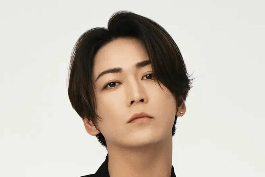 亀梨和也がドラマ撮影の合間に果実スムージーを手作りする裏側を公開。飲もうとした直後にスタッフから呼ばれる展開に笑ってしまう