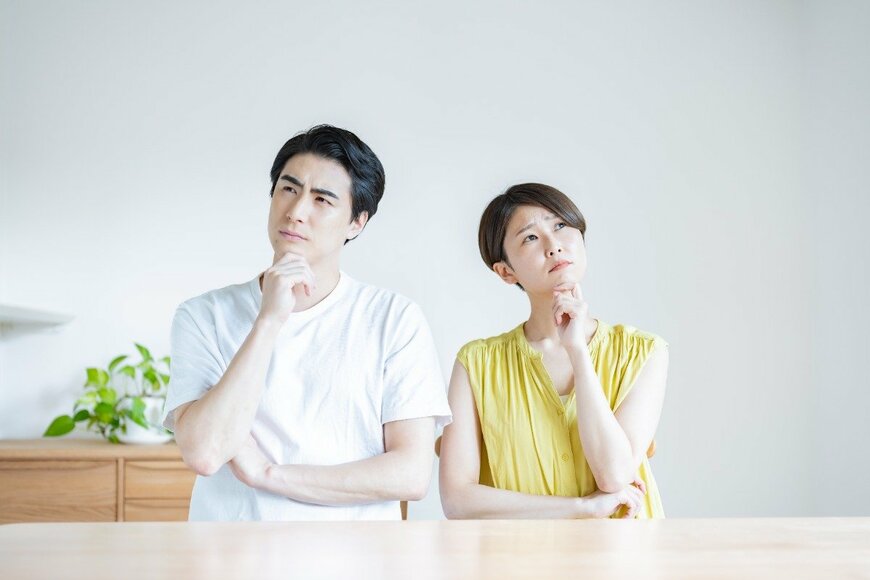 8月から届く「年金振込口座の公金受取口座登録の意向確認書」の確認を。厚生年金「月15万円以上の人」は何％？「老後資金が足りない」と悩む人が今したいこと