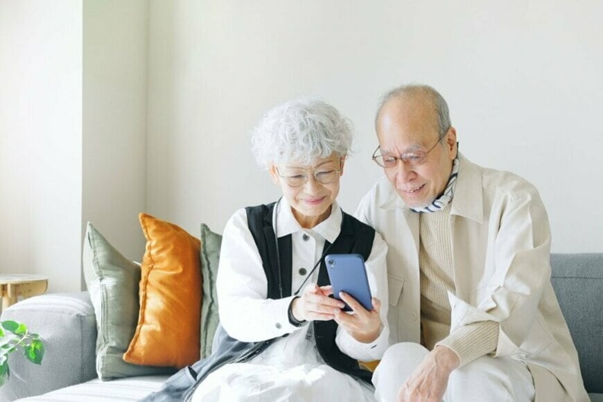 【2026年最新】年金手続き「スマホで済むケース7選＆対面・郵送が必要なケース5選」をまるっと整理！