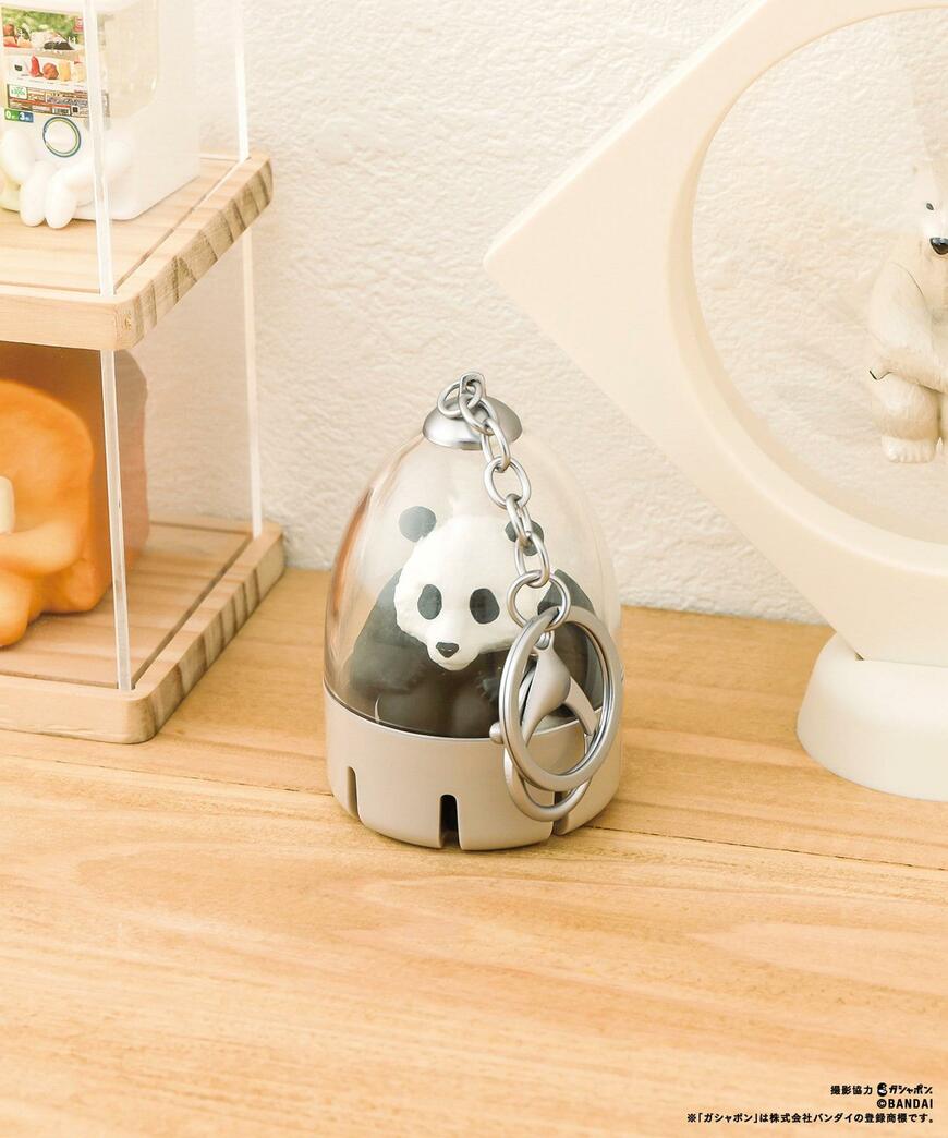 出所：パルグループ公式ファッション通販サイト 3COINS カプセル型キーホルダー／カプセルトイコレクション