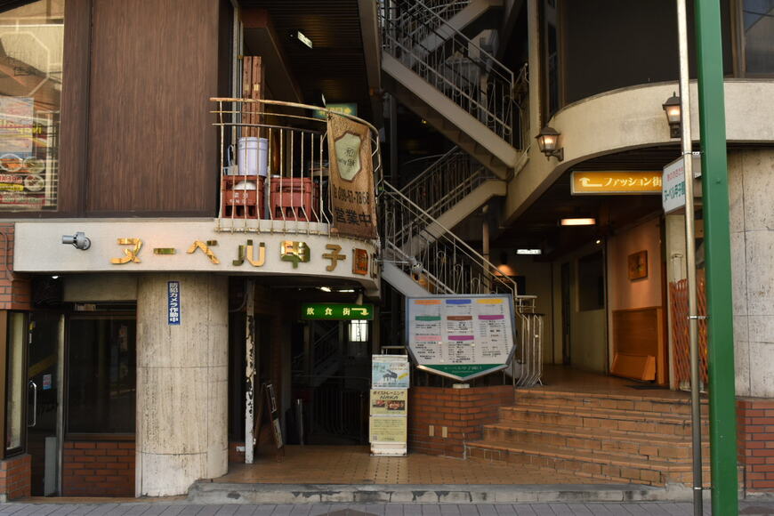 兵庫県西宮市の「昭和の迷宮」がSNSで話題！ヌーベル甲子園口のスナップ写真に絶賛の声