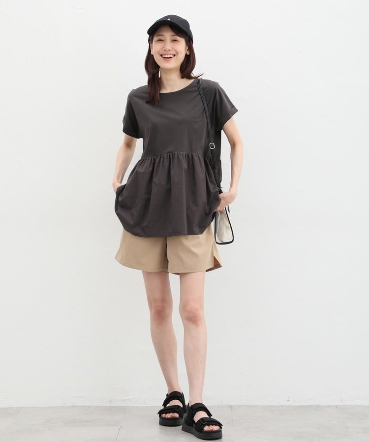 ハニーズ公式　ラッシュガードショートパンツ