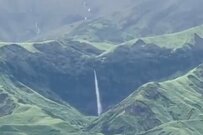 【熊本県】阿蘇山の渓谷で目撃された「幻の滝」　豪雨のときだけ現れる滝に圧倒されてしまう…