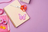 想像の斜め上を行く「主婦のシール帳」が話題に　大人ならではの楽しみ方に「素敵」「私も作りたい」