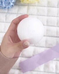【100均DIY】ダイソーのポリスチレン製ボールパーツやリボンで...→可愛い〈ドレス風オーナメント〉が作れる！！